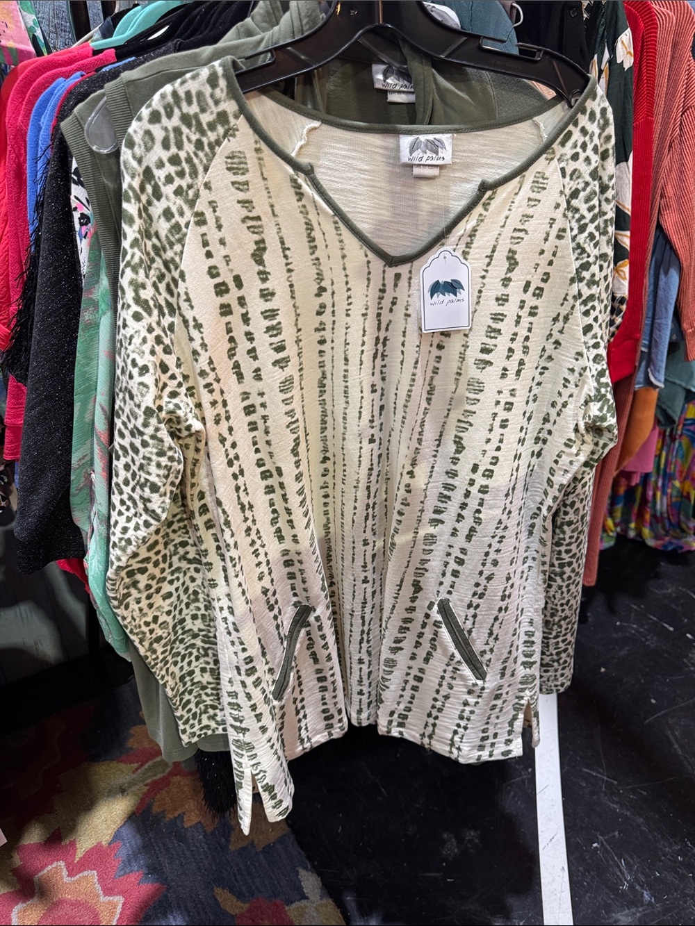 M. Rena Olive Green Printed V-Neck Pullover Hoodie